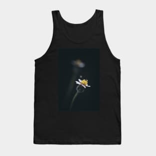 flower macro Tank Top